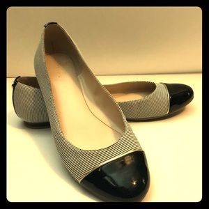 Tommy hilfigre flats. size 8 1/2